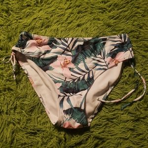 Unbranded Medium Nwot Bikini Bottom Tie Scrunch Bathingsuit Bottom